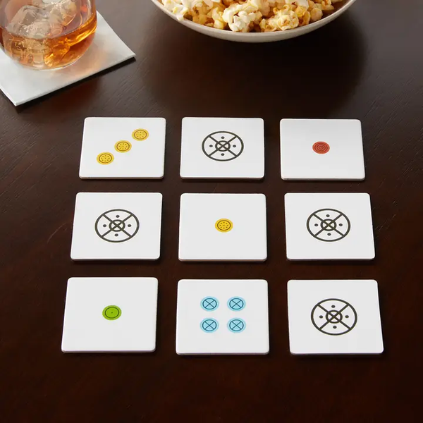 Peek and Push: Game of Memory and Coordination